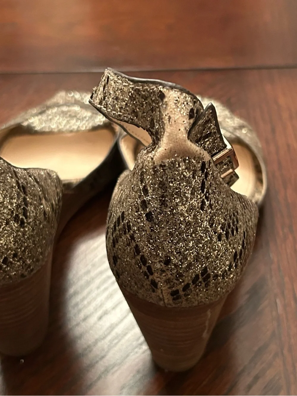 Jessica Simpson Metallic Gold Snake-Print Wedge Sandals Size 8.5